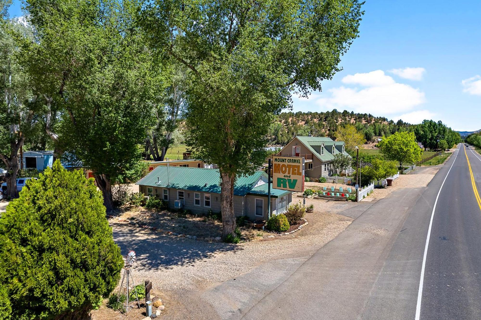 Quiet & Peaceful Rv Park In Southern Utah Rv 3 Mount Carmel Esterno foto